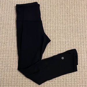 Black lululemon leggings size 4